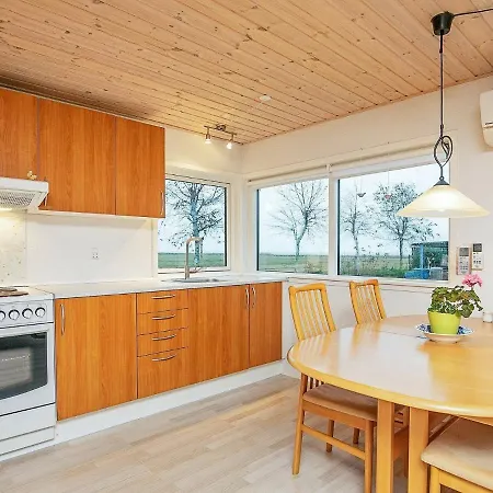 Two-bedroom Holiday In Hals 6 *